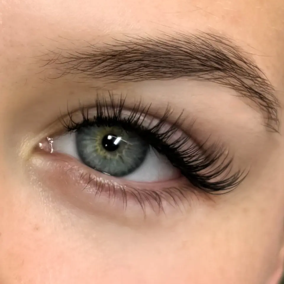 Classic Lashes at Envy Lashes London