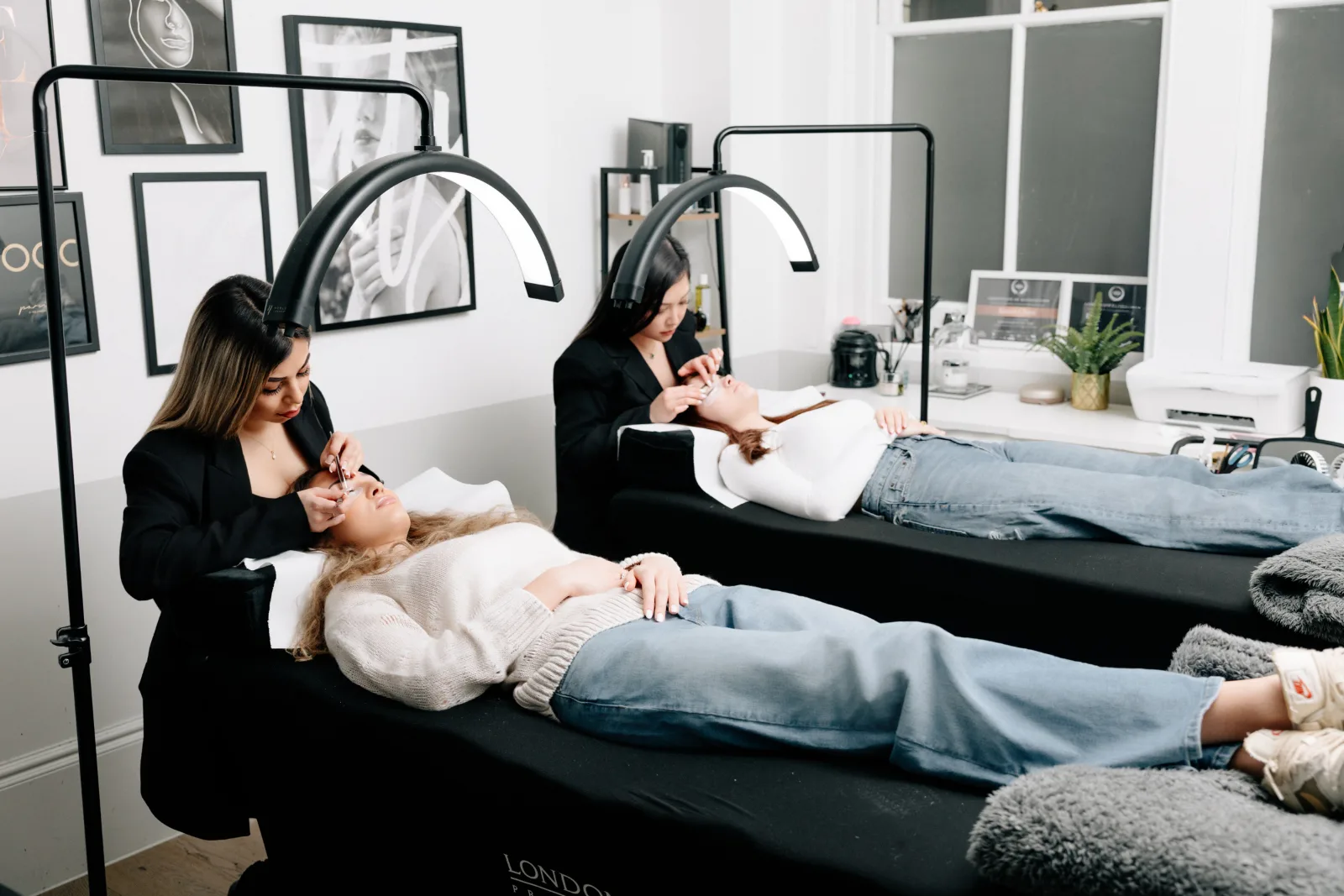 Envy lashes london treatment